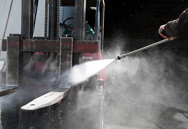 Best Oil Spill Cleanup  in Seven Fields, PA